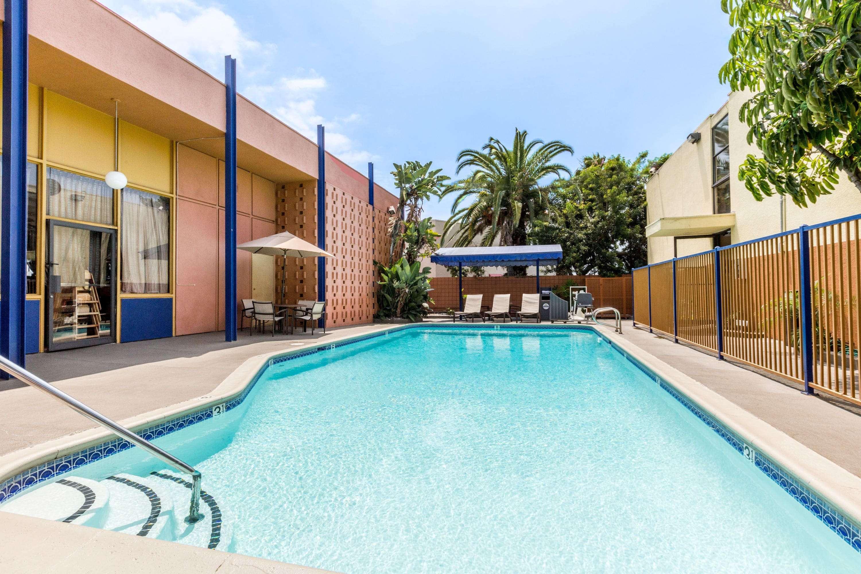 Days Inn By Wyndham Los Angeles Lax/Venicebch/Marina Delray Ίνγκλγουντ Εξωτερικό φωτογραφία