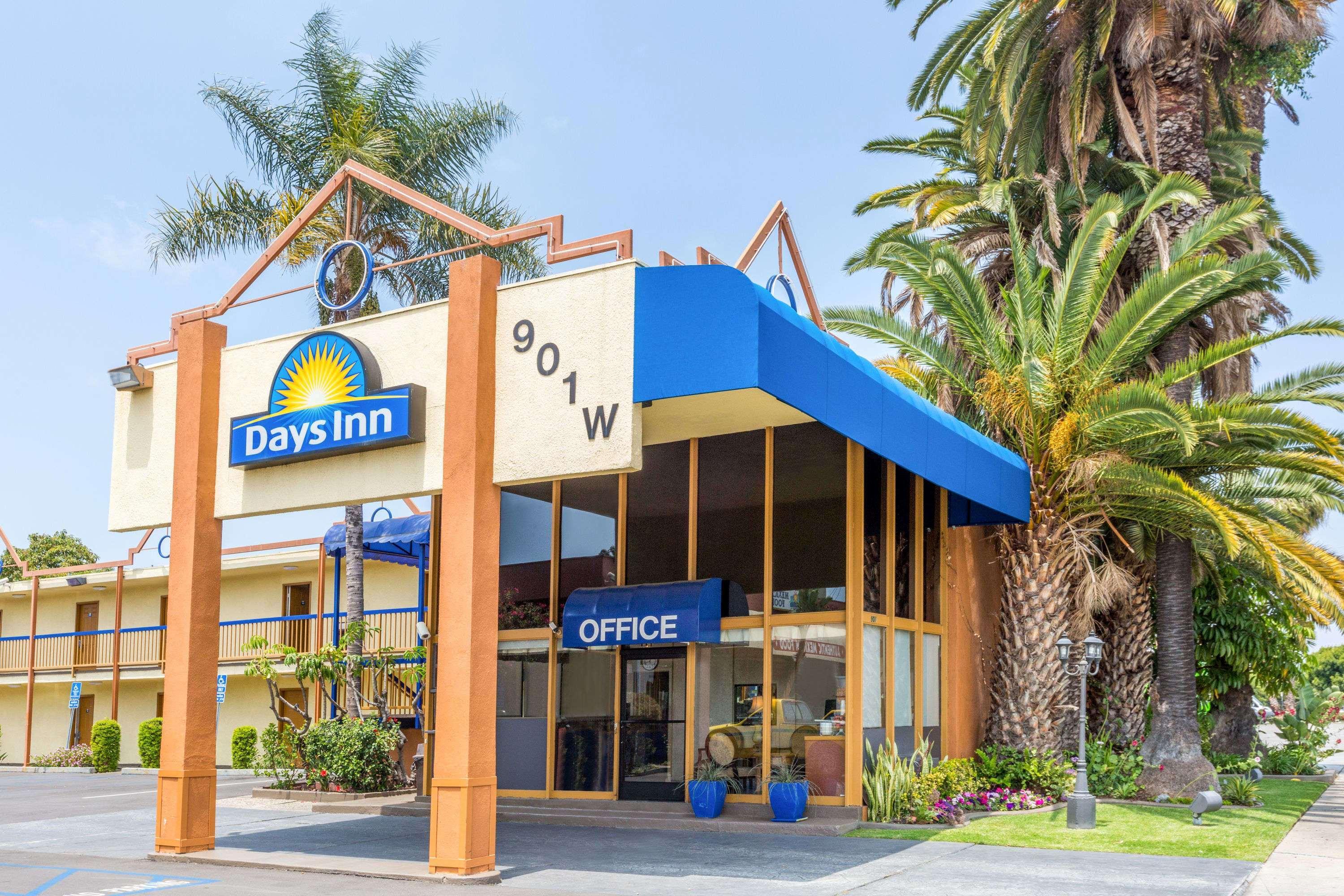 Days Inn By Wyndham Los Angeles Lax/Venicebch/Marina Delray Ίνγκλγουντ Εξωτερικό φωτογραφία