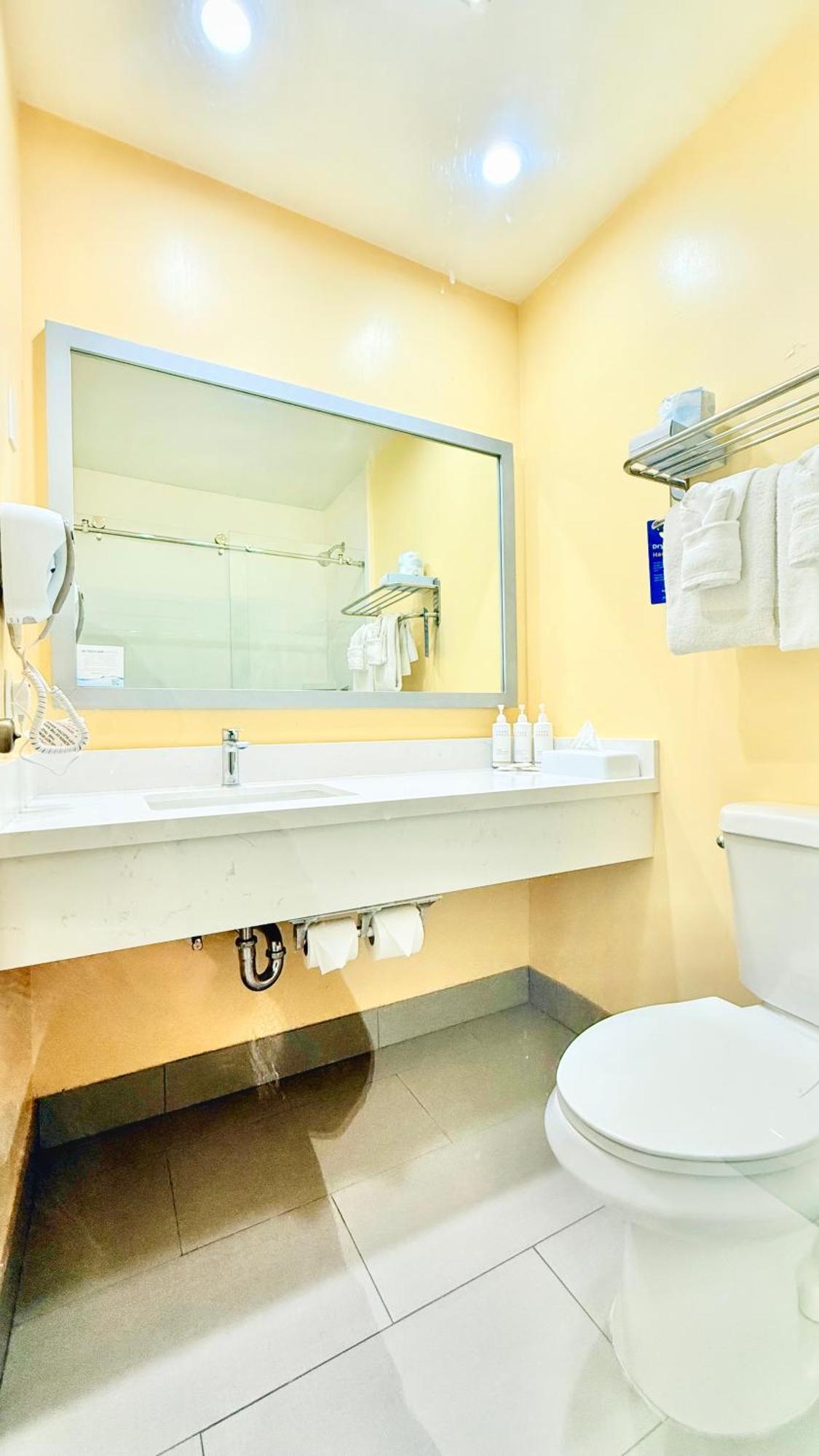Days Inn By Wyndham Los Angeles Lax/Venicebch/Marina Delray Ίνγκλγουντ Εξωτερικό φωτογραφία